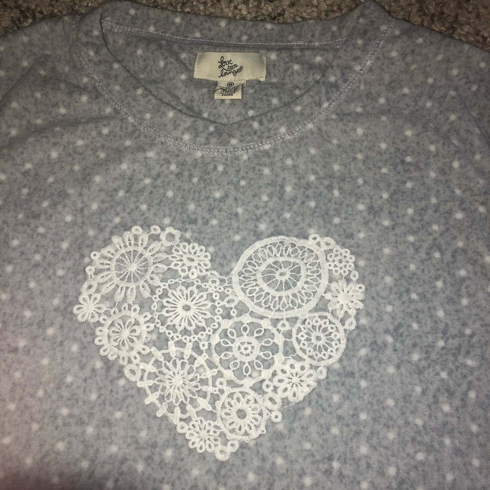 Grey & White Polka Dot Heart Winter Pajama Set - Picture 4 of 10